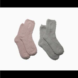 NWT UnHide Two Pack Softie Socks